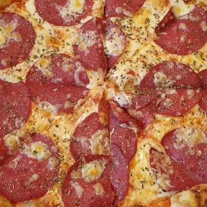PIZZA SALAMI
